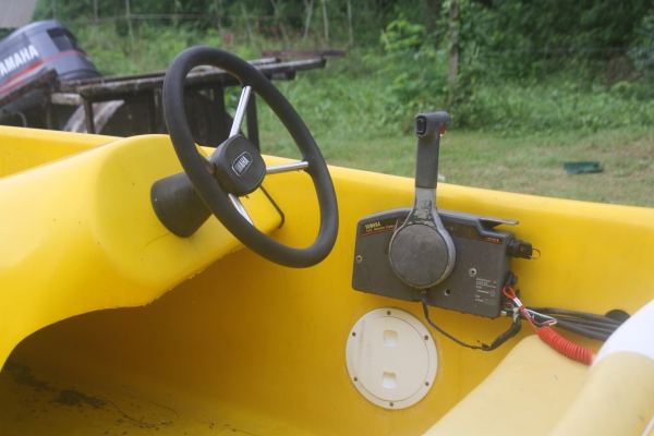 เรือพร้อมใช้แรงประหยัด 14 ฟุต(ไม่รวมเทเลอร์)เอาเทเลอร์ไปเลย เรือพร้อมใช้แรงประหยัด 14 ฟุต(ไม่รวมเทเลอร์)เอาเทเลอร์ไปเลย