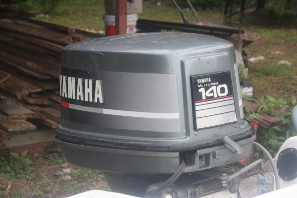 เรือ 21 ฟุตเครื่อง 140 ยามาฮ่า 0817213782