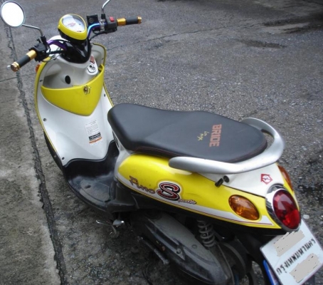 ขายYamaha Fino 115 จดปี 48 พรบ.หมด ก.ย.56