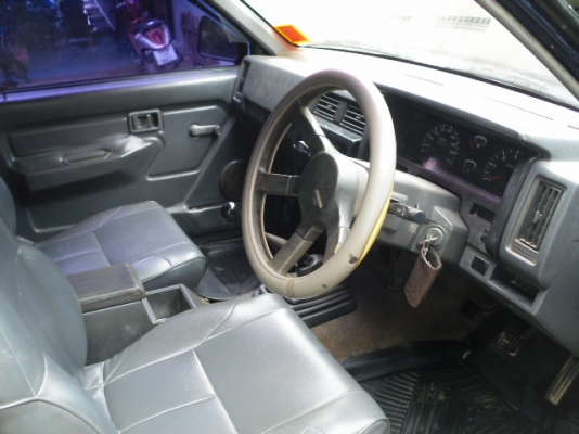 ขาย บิกเอ็มคิงแคป2.5ฝาแดง รถบ้านสวยๆ พวงมาลัยเพาเวอร์