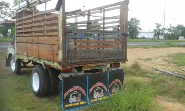 ราคาต่อรองกันได้##ขายอีแต๋น 6 ล้อช่วงล่างใหญ่ปึ๊ก##คูโบต้า 11 แรงแชสซีหน้า 5 หน้า-หลัง 110 สโลว์กลางใหญ่