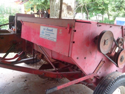 ขายเครื่องอัดฟาง สภาพดี พร้อมใช้