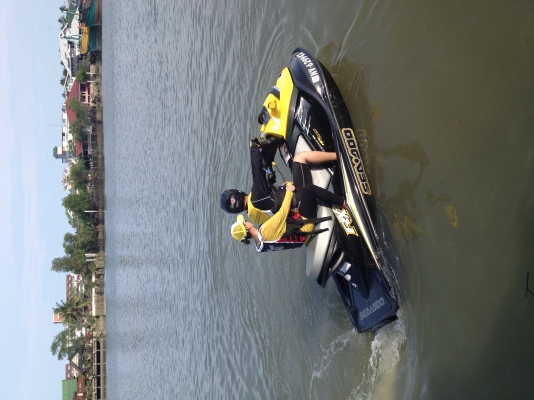 ขายseadooเจ็ตสกีRXT215 ปี2007 วิ่ง60ชม ขาย280000บาทอยู่สมุทรสงครามโทร0818613783 มีรถเช่าบริการส่งเรือถึงที่ ขายseadooเจ็ตสกีRXT215 ปี2007 วิ่ง60ชม ขาย280000บาทอยู่สมุทรสงครามโทร0818613783 มีรถเช่าบริการส่งเรือถึงที่