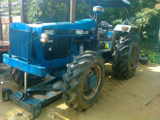 ขายรถไถฟอร์ดรุ่น6640 ราคา750,000 เจ้าของขายเอง ราคาต่อรองได้