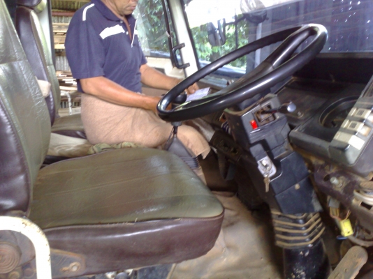 ขายรถรถบรรทุก 10 ล้อดั้ม 2 เพลา ISUZU 210 เกียร์ฟูเลอร์ เบรคทิพฟี่เครื่องดีคัสซีสวยยางดี 10 เส้นทะเบียนเต็ม