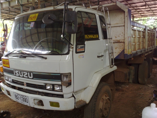 ขายรถรถบรรทุก 10 ล้อดั้ม 2 เพลา ISUZU 210 เกียร์ฟูเลอร์ เบรคทิพฟี่เครื่องดีคัสซีสวยยางดี 10 เส้นทะเบียนเต็ม