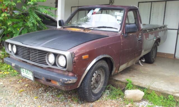 TOYOTA หางหงส์