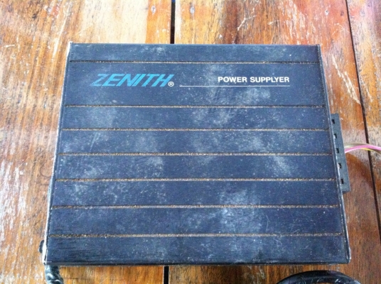 (ส่งพัสดุให้ คุณบรรพต จ.สงขลา เรียบร้อยแล้วครับ ขอบคุณมากครับ)ขาย ปรี CLASS A ของ USA ยี่ห้อ ZENITH ตามรูป ราคาต่อรองได้ สามพราน นครปฐมขาย ปรี CLASS A ของ USA ยี่ห้อ ZENITH ตามรูป ราคาต่อรองได้ สามพราน นครปฐม