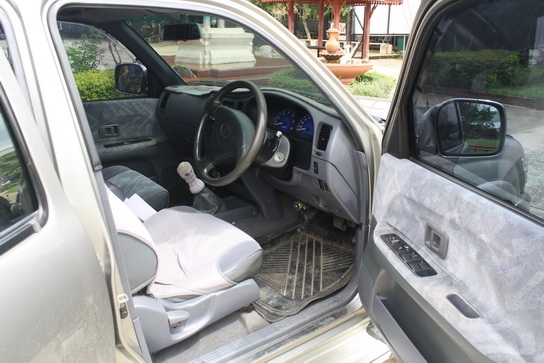 ขายรถ TOYOTA HILUX TIGER D4D SPORT CRUISER 4Dr 2.5 MT  E ปี 2002