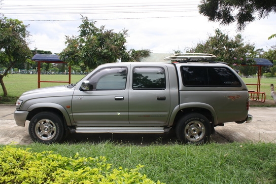 ขายรถ TOYOTA HILUX TIGER D4D SPORT CRUISER 4Dr 2.5 MT  E ปี 2002