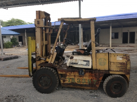 เหลือ 218000 ครับ โฟล์คลิฟท์ Komatsu รุ่น 5 (3.5 ตัน)