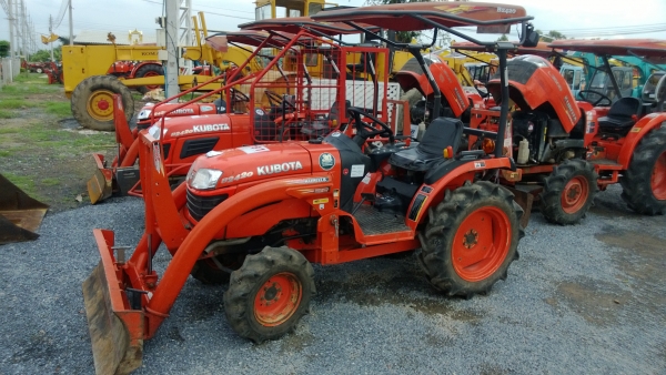มาแล้ว KUBOTA B2420  คุณภาพเยี่ยม พร้อมใบมีด ติดตัวรถ