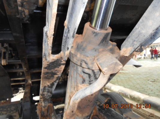 ขาย Hino FC4J 140 แรง ปี 42    แอร์เย็น  เครื่องเดิม เกียร์เดิม  แซทซีสวย