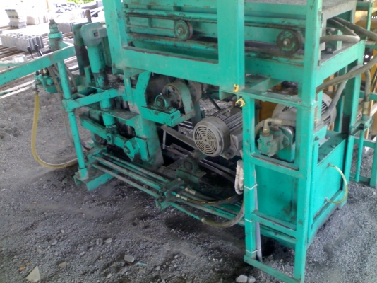 เครื่องอัดอิฐบล็อกไฮดรอลิกแบบ 6 ก้อน 4คอนโทล (ตอรองได้ เจ้าของขายเอง 091-0656885) เครื่องอัดอิฐบล็อกไฮดรอลิกแบบ 6 ก้อน 4คอนโทล (ตอรองได้ เจ้าของขายเอง 091-0656885)