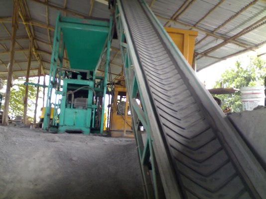 เครื่องอัดอิฐบล็อกไฮดรอลิกแบบ 6 ก้อน 4คอนโทล (ตอรองได้ เจ้าของขายเอง 091-0656885) เครื่องอัดอิฐบล็อกไฮดรอลิกแบบ 6 ก้อน 4คอนโทล (ตอรองได้ เจ้าของขายเอง 091-0656885)