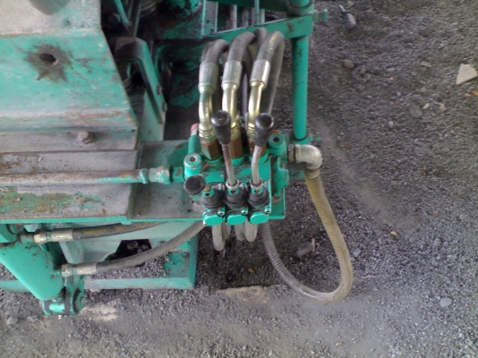 เครื่องอัดอิฐบล็อกไฮดรอลิกแบบ 6 ก้อน 4คอนโทล (ตอรองได้ เจ้าของขายเอง 091-0656885) เครื่องอัดอิฐบล็อกไฮดรอลิกแบบ 6 ก้อน 4คอนโทล (ตอรองได้ เจ้าของขายเอง 091-0656885)