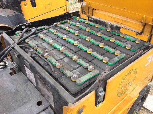 Update เหลือ 125000 ครับ (เหลือคันเดียวแล้วครับ) โฟล์คลิฟท์ไฟฟ้า Toyota 30 (3 ตัน) Update เหลือ 125000 ครับ (เหลือคันเดียวแล้วครับ) โฟล์คลิฟท์ไฟฟ้า Toyota 30 (3 ตัน)