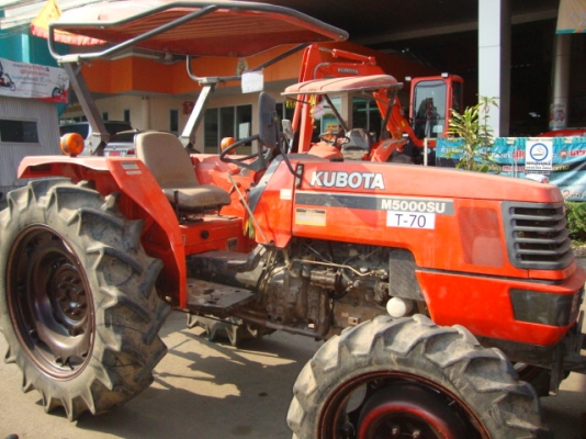 แทรกเตอร์มือสองรุ่น M5000