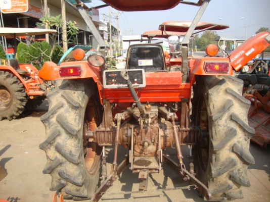 แทรกเตอร์มือสองรุ่น M5000