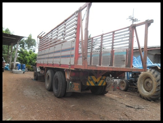 สิบล้อฮีโน่ วางเครื่อง EM100 สภาพดี สวยๆ