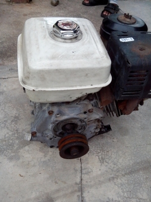 ขายเครื่องสูบน้ำ Honda GX 240 8 แรง มือสอง ขายเครื่องสูบน้ำ Honda GX 240 8 แรง มือสอง