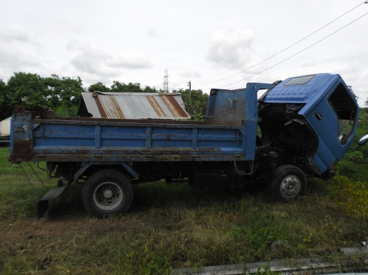 ขาย 6 ล้อ ดั้ม NPR 130 --- ราคาเบาๆ