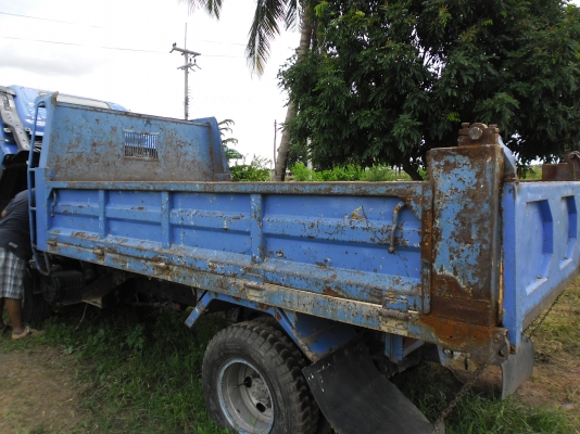 ขาย 6 ล้อ ดั้ม NPR 130 --- ราคาเบาๆ