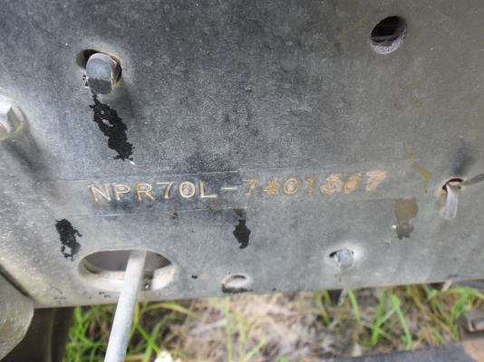 ขาย 6 ล้อ ดั้ม NPR 130 --- ราคาเบาๆ