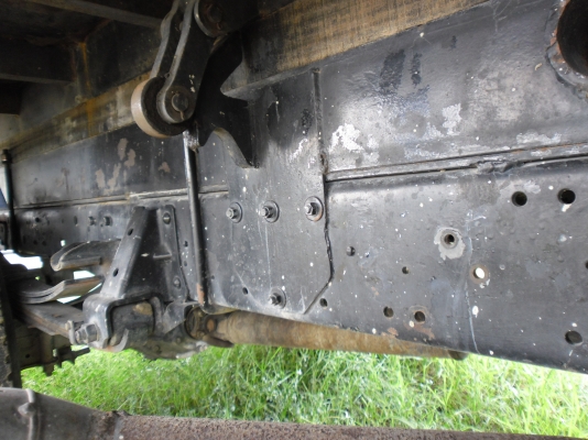 ขาย 6 ล้อ ดั้ม NPR 130 --- ราคาเบาๆ