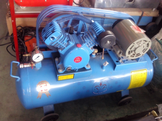 ปั้มลมสองสูบ 64 ลิตร ครบชุดของใหม่ขายถูก (มี 2 เครื่อง)