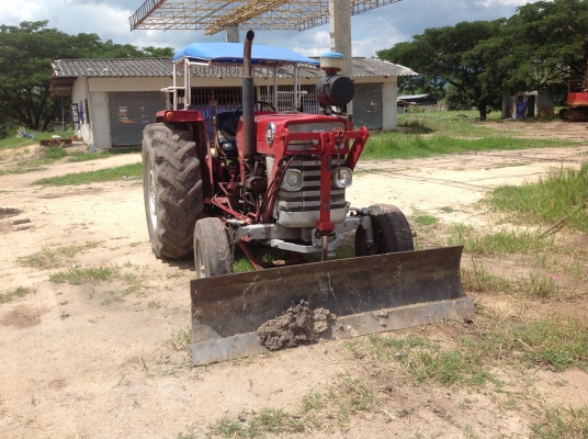 ขายรถไถ แม็กซี่ 185 ขายรถไถ แม็กซี่ 185