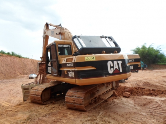ขายรถแบ็คโฮ CAT 320 v2    รถสวย เอกสารพร้อมโอน