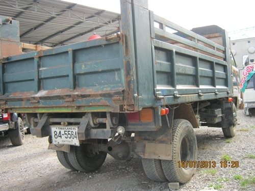 เบอร์เจ้าของ 081-8569049ขายรถหกล้อดั้มดินอีซูซูNRR รถประกอบ185แรงม้าเสื้อส้ม 6BG1