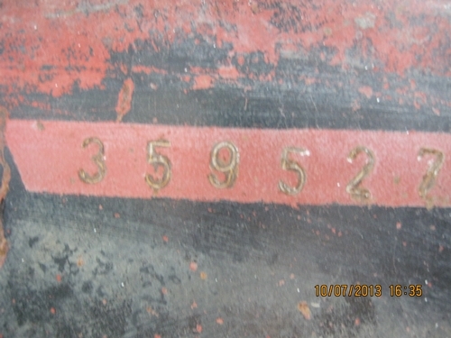 เบอร์เจ้าของ 081-8569049ขายรถอีซูซูร็อคกี้บรรทุกรถเกี่ยวข้าวเครื่อง175 แรงม้ามี สโลว์ 2 เพา