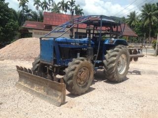 ขายรถไถ AT6610 มีดันหน้าจานเจ็ดรถสวยพร้อมใช้สนใจโทร0819701072