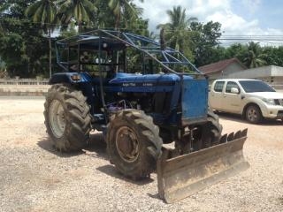 ขายรถไถ AT6610 มีดันหน้าจานเจ็ดรถสวยพร้อมใช้สนใจโทร0819701072 ขายรถไถ AT6610 มีดันหน้าจานเจ็ดรถสวยพร้อมใช้สนใจโทร0819701072