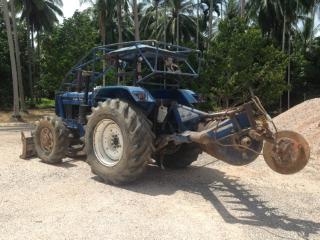 ขายรถไถ AT6610 มีดันหน้าจานเจ็ดรถสวยพร้อมใช้สนใจโทร0819701072 ขายรถไถ AT6610 มีดันหน้าจานเจ็ดรถสวยพร้อมใช้สนใจโทร0819701072