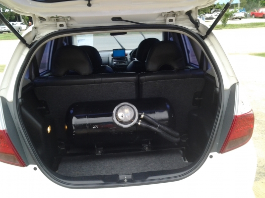 ขายรถสวยแจ๊สขาว ปี07 ออโต้ ติดแก๊ส