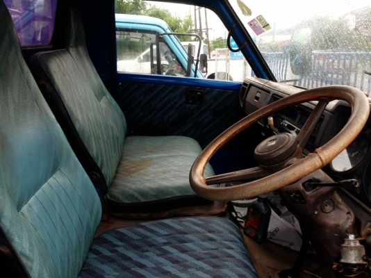 ขาย 6ล้อ KT26   100แรง 4BC2 พาวเวอร์  ยกหัวได้  เอกสารพร้อมโอน  ราคาต่อรองได้