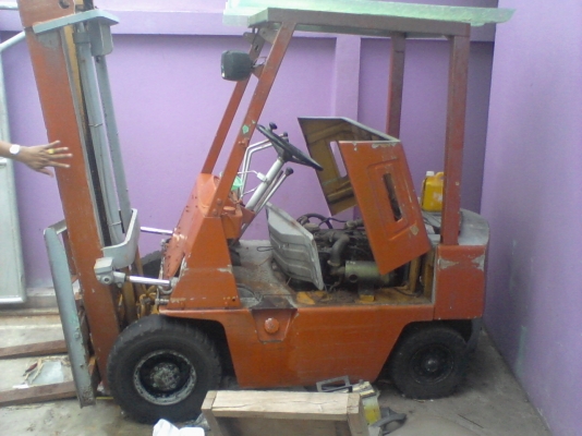 ขายรถ forklift โฟล์คลิฟท์มือสอง KOMATSU โคมัตซุ1.5ตัน ดีเซล