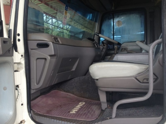 รถฮีโน่ 12 ล้อ เปอร์เฟีย ตู้เย็น 320 แรงม้า   สนใจติดต่อ 081 - 6079515