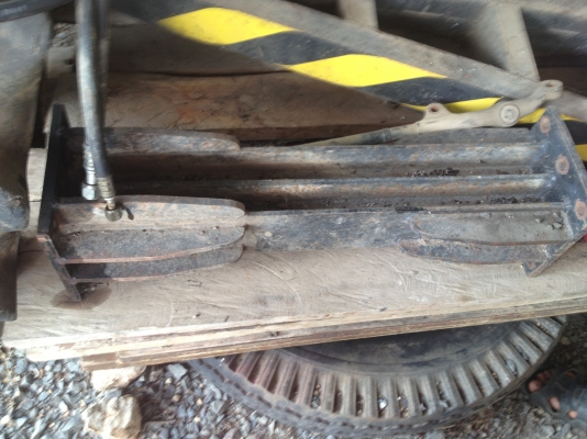 ขายข้อต่อสามเหลี่ยมลูกพ่วงให้ยาวขึ้น