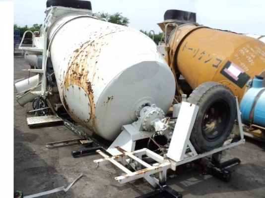 ขายโม่ผสมคอนกรีต ติด6ล้อ