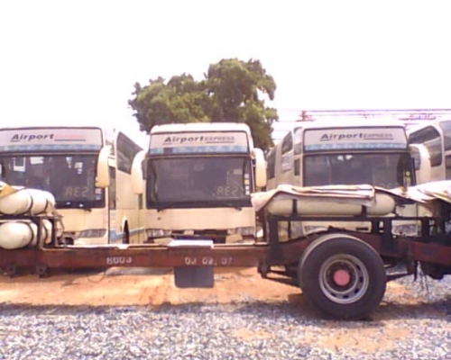 รถเเอร์สนามบินตัวถังธนบุรีคัศซีเครืองคัมมิงngv 1200000