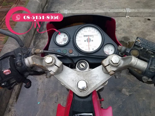 ขาย HONDA DASH ปี 38 รถบ้านๆ เดิมทุกส่วนล้อแม็ค ภาษีต่อแล้วถึงปี 2557 ขาย HONDA DASH ปี 38 รถบ้านๆ เดิมทุกส่วนล้อแม็ค ภาษีต่อแล้วถึงปี 2557