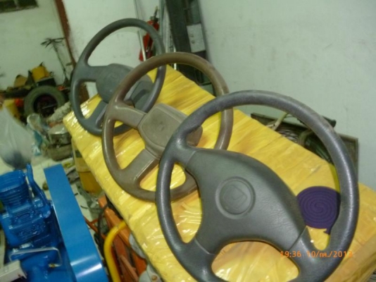 ขายพวงมาลัย เดิม 3 วง จัดส่งได้ครับ