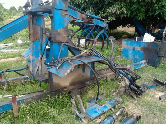 ขายด่วน เครื่องคีบอ้อยของกลกิจชลบุรี สภาพดีพร้อมติดตั้งพร้อมใช้งานได้เลยครับ อะไหล่และอุปกรณ์มีให้ครบทุกชิ้น ราคาต่อรองได้นะครับ ขายด่วน เครื่องคีบอ้อยของกลกิจชลบุรี สภาพดีพร้อมติดตั้งพร้อมใช้งานได้เลยครับ อะไหล่และอุปกรณ์มีให้ครบทุกชิ้น ราคาต่อรองได้นะครับ