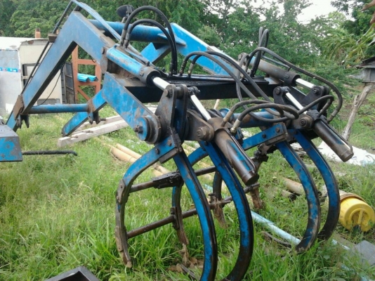 ขายด่วน เครื่องคีบอ้อยของกลกิจชลบุรี สภาพดีพร้อมติดตั้งพร้อมใช้งานได้เลยครับ อะไหล่และอุปกรณ์มีให้ครบทุกชิ้น ราคาต่อรองได้นะครับ ขายด่วน เครื่องคีบอ้อยของกลกิจชลบุรี สภาพดีพร้อมติดตั้งพร้อมใช้งานได้เลยครับ อะไหล่และอุปกรณ์มีให้ครบทุกชิ้น ราคาต่อรองได้นะครับ