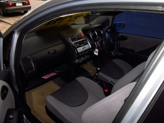 ขายด่วน รถสวย สภาพดี รถผู้หญิงใช้งาน ภายในสะอาด ขายด่วน รถสวย สภาพดี รถผู้หญิงใช้งาน ภายในสะอาด