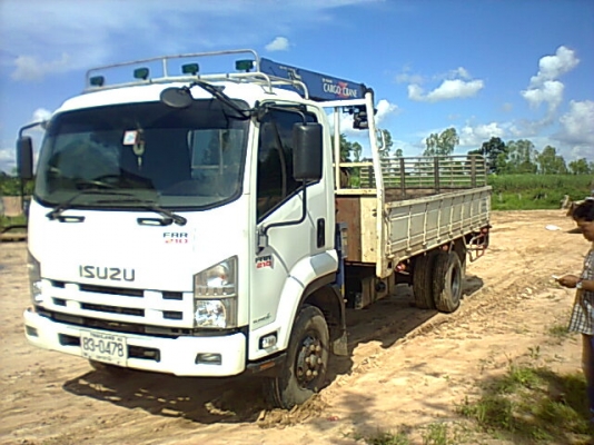 ขาย 6 ล้อ FRR 210 แรงม้า ปี 53 ยาง 825/16 ติดเครน 3 ตัน หลังติดเครนแล้วกระบะยาว 5 เมตรครับ